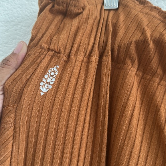 FREE PEOPLE FP MOVEMENT Toasted Coconut Blissed Out Wide Leg - Picture 9 of 10